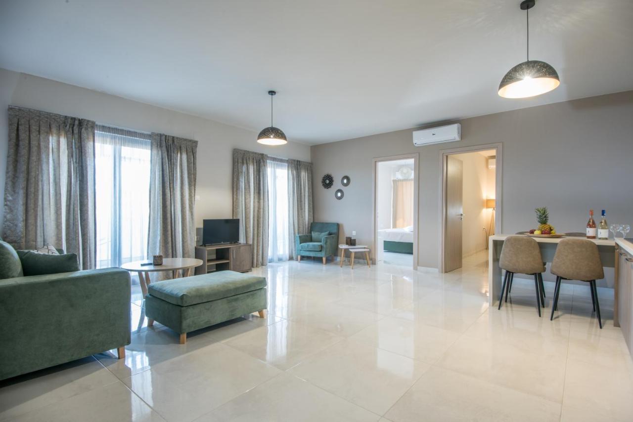 Ágios Nikólaos Olivia Suite מראה חיצוני תמונה